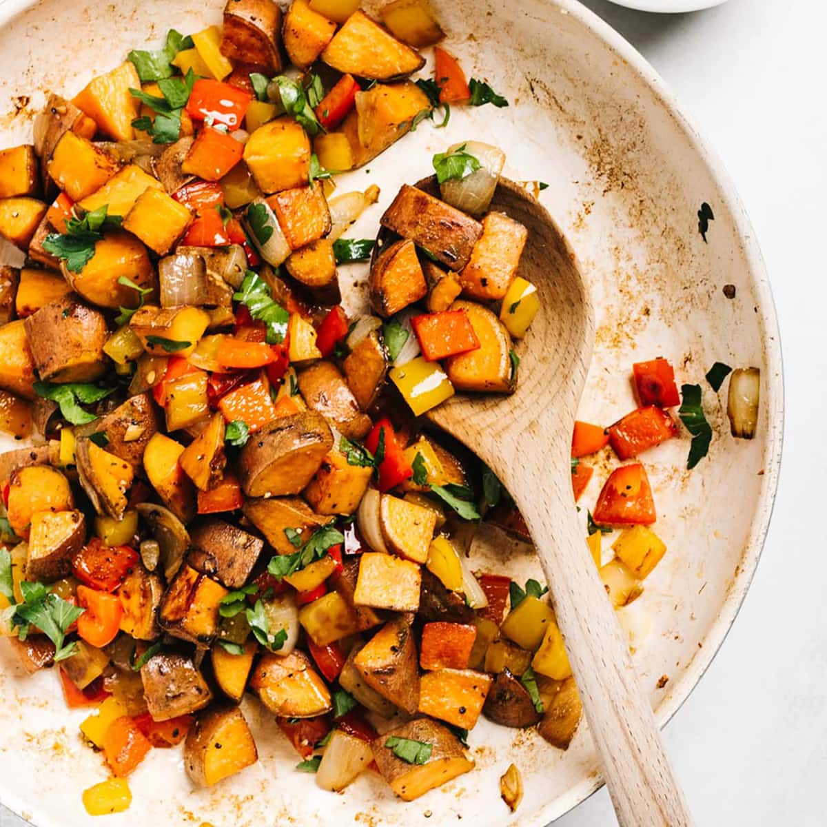 Healthy Sweet Potato Hash: A Nutritious & Quick Dish for Any Meal